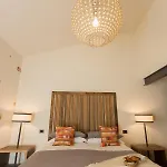 Duomo Luxury شقة