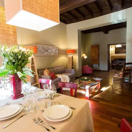 Duomo Luxury Apartment