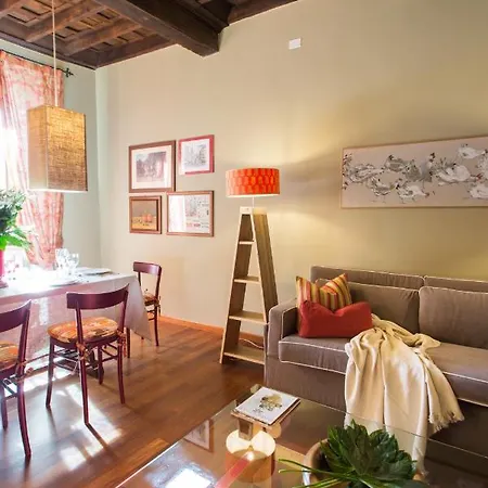 Duomo Luxury Apartment *
